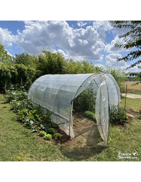 Serre tunnel de jardin avec 2 portes sur charnières et bâche thermique 12m²