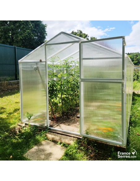 Serre Polycarbonate alvéolaire avec 2 portes, possibilité de porte à 2 battants