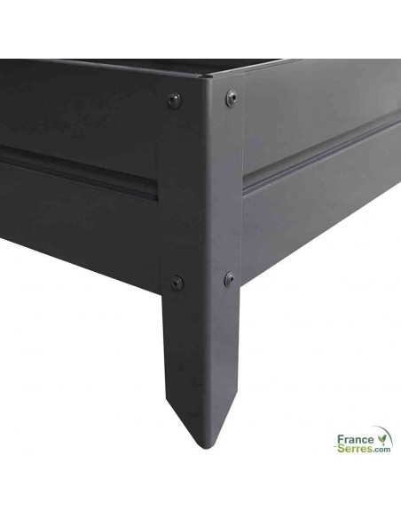 Pied de jardinière à planter pour un maintien parfait