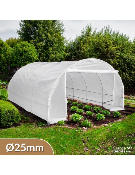 Serre tunnel de jardin de 18m² modulée avec une porte enroulable et un pignon plein