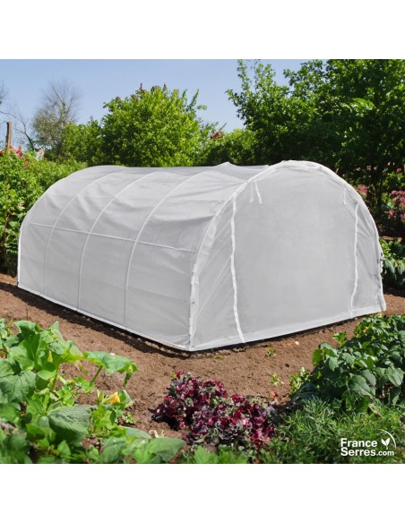 Structure tubulaire de Ø25mm pour la serre tunnel demi-lune Eco de 18m² modulable avec un pignon porte et pignon plein