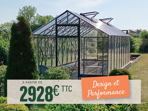 photo-serre-monolithique-dans-jardin-a-partir-de-deux-mille-neuf-cent-vingt-huit-euros